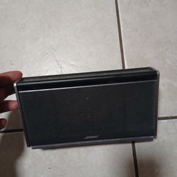 BOSE SOUNDLINK BLUETOOTH 
