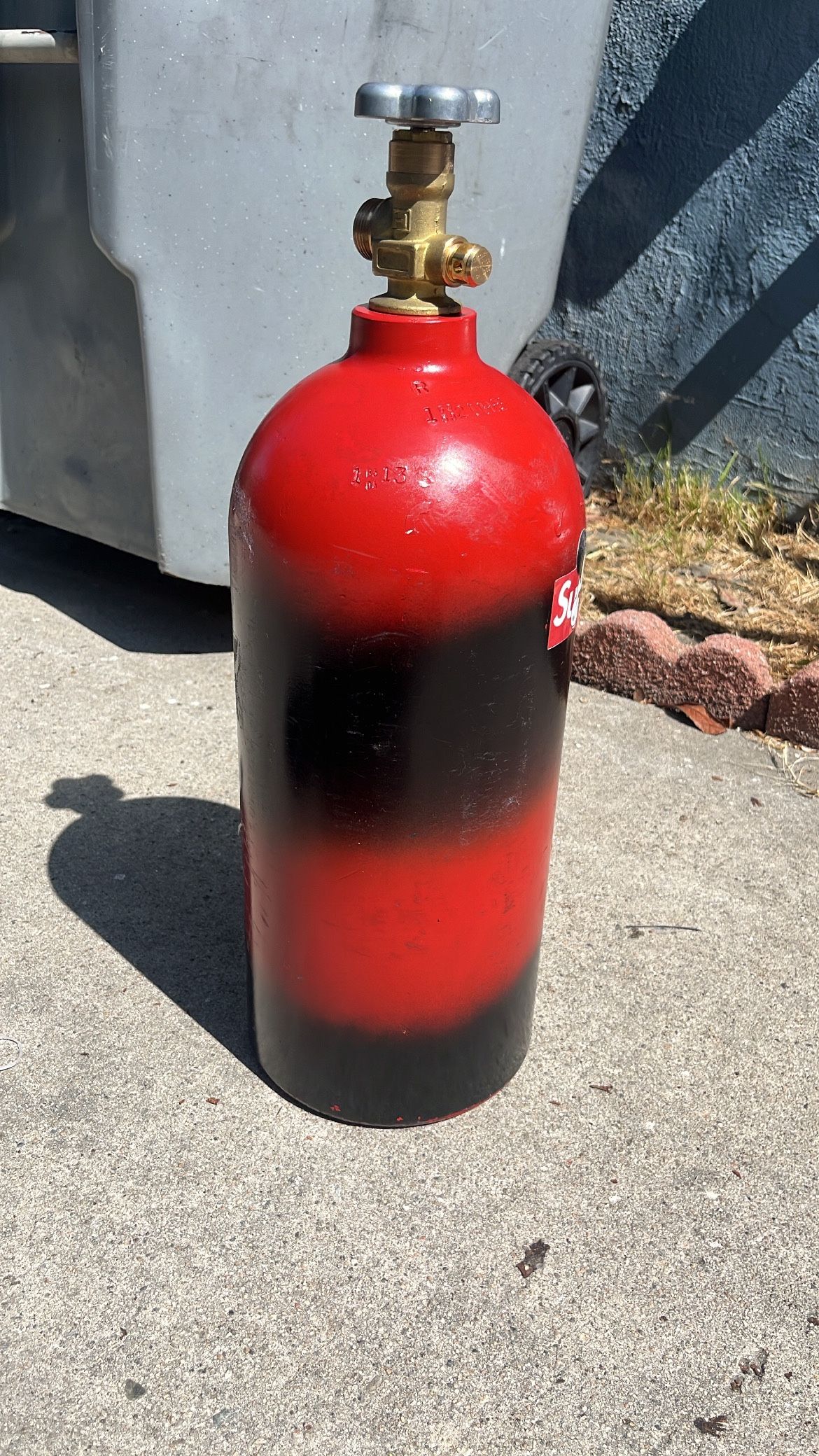 Noz Tank Nitrous Tank NOS Tank 10lb for Sale in Lynwood, CA OfferUp
