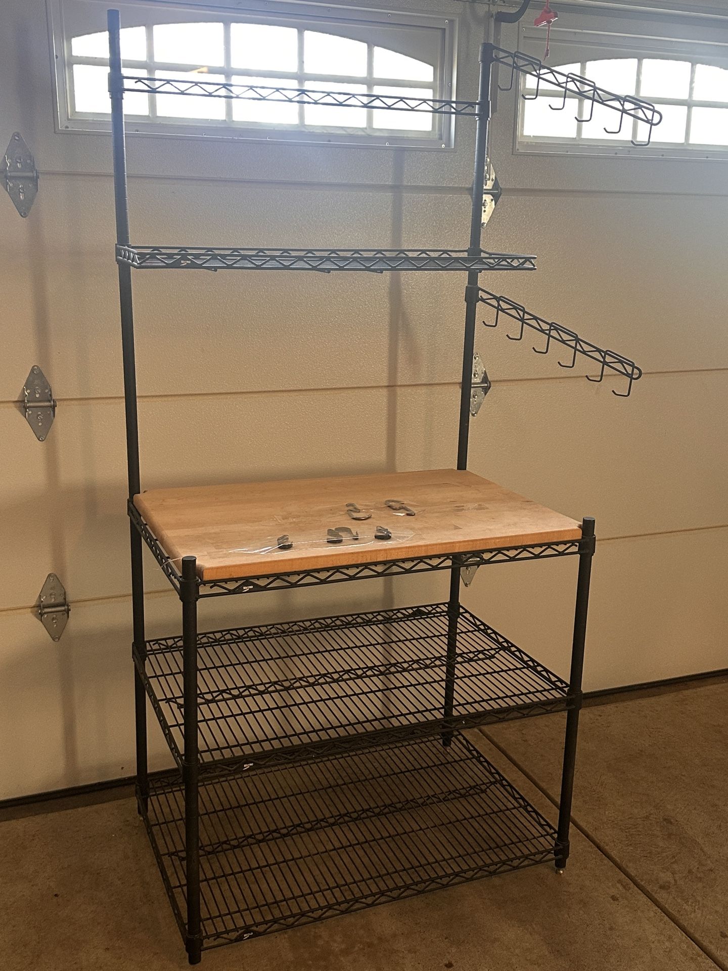 Kitchen Bakers Rack , Kitchen Microwave Stand with cutting board and pot hanger