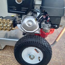 BRAND NEW PRESSURE WASHER POWERED BY HONDA GX390 ENGINE WITH  GENERAL PUMP EZ4040G : 4200PSI  @ 4GPM  