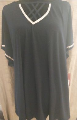 Plus Size Rhinestone Tunic New With Tags 3X