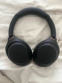 Sony XM4 (Black)
