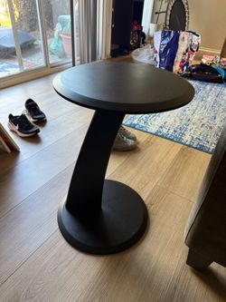Side Table / Plant Stand (set of 2)