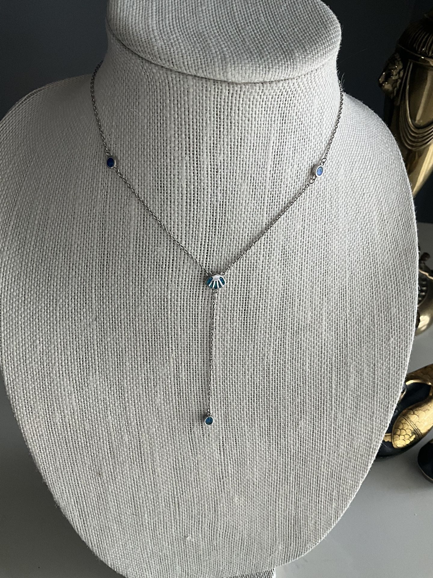 Sterling Silver Dainty Lariat Necklace With Abalone Inlay & Shell Shaped Pendant