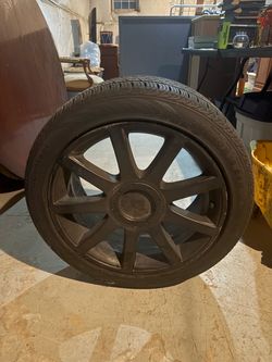Set of 4 wheels and tires