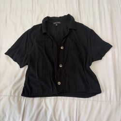 Black cropped button down