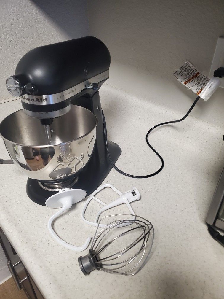 Stand Mixer - KitchenAid