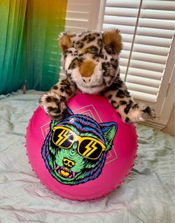 Puppet jaguar plush toy and cool bear ball