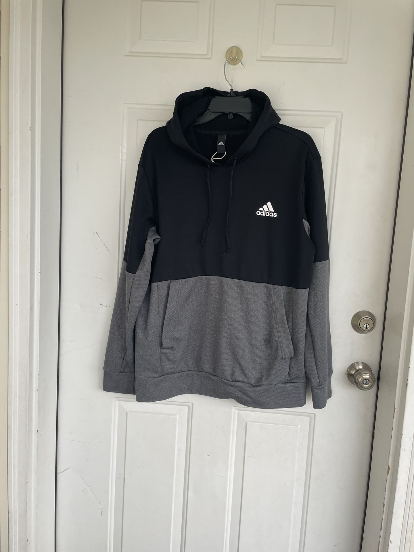 Adidas Men’s Hoodie Size L