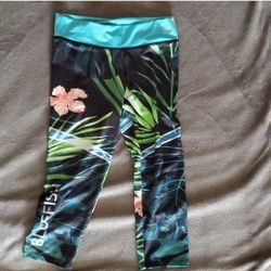 BLUEFISH Sport Tropical Capri Leggings Small (fits like XS size down)