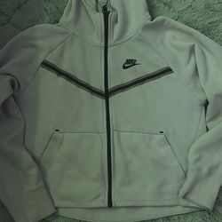 Nike tech size xs light pink