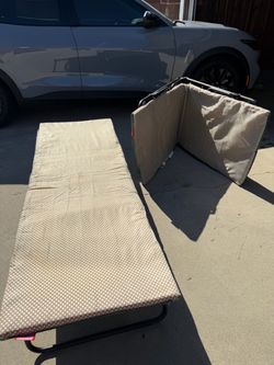Coleman Ridgeline Green Camping Cot with Foam Sleeping Pad