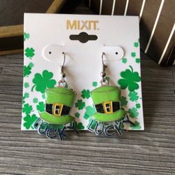 St Patrick’s Leprechaun Hat Earrings 