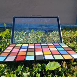 Eyeshadow Palette 45 Colors