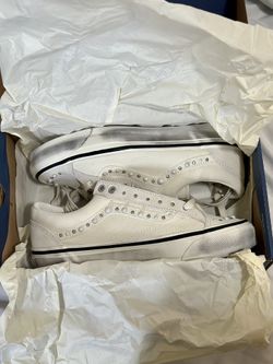 Vans Old Skool Pearlized Marshmallow White NWB / Size 7.5M