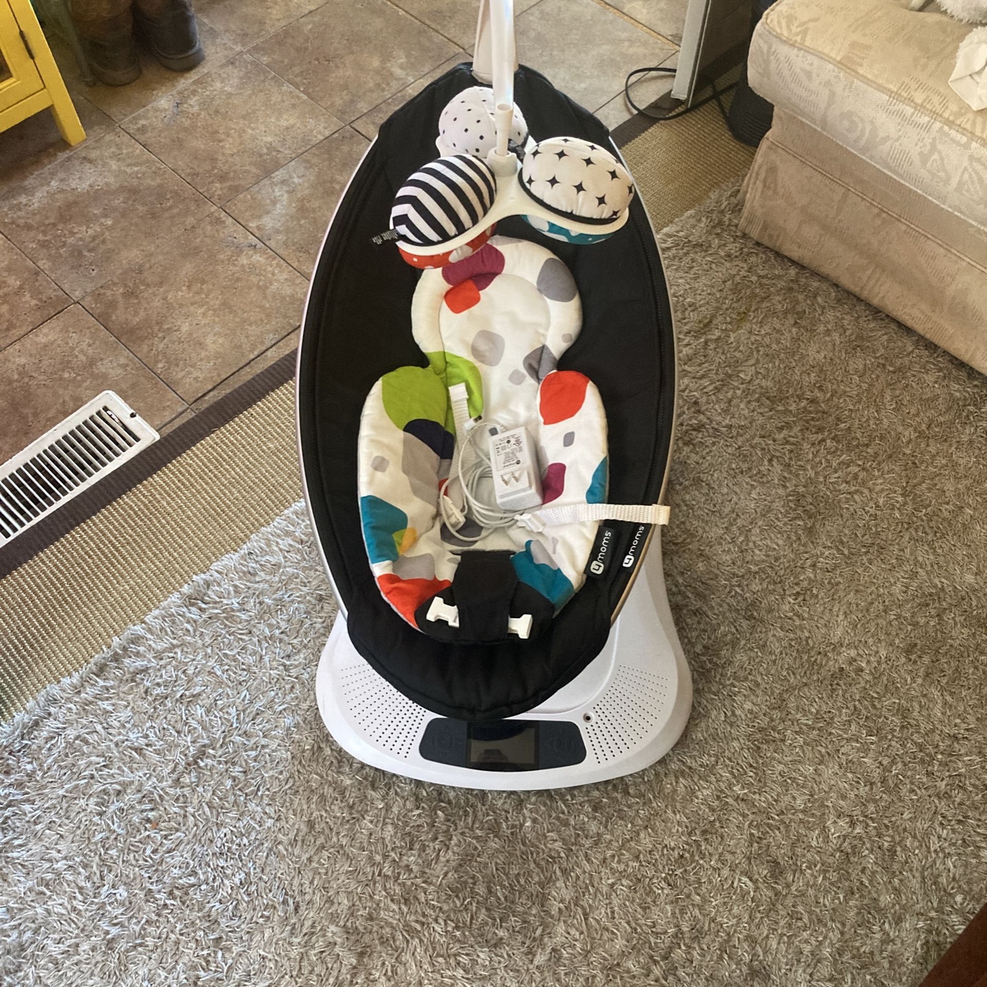 4 MOMS Baby Rocker And Swing