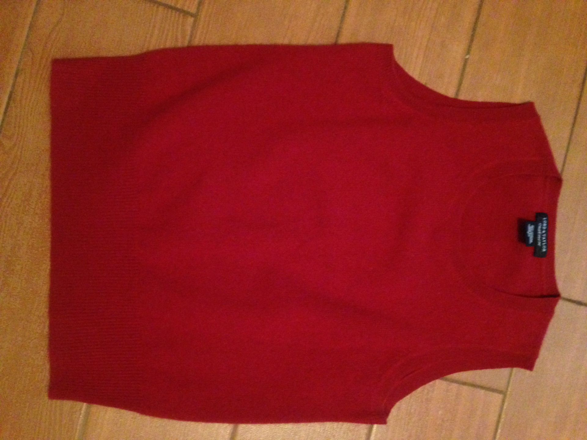 💯 Cashmere Red Sweater Vest size Small by Lord & Taylor
