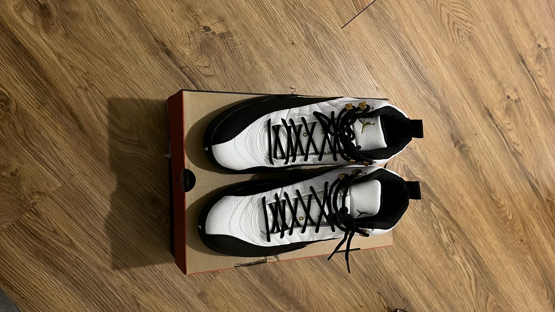 Air Jordan 12 Retro  Royalty Taxi. Size 9.5