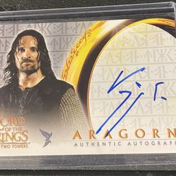 Topps Lord of the Rings Two Towers Viggo Mortensen Autograph