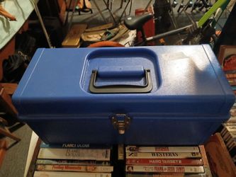 BLUE TOOLBOX  WITH TRAY
