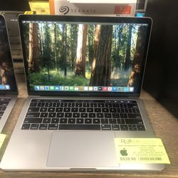 Apple MacBook Pro 13" Retina TouchBar - 2019