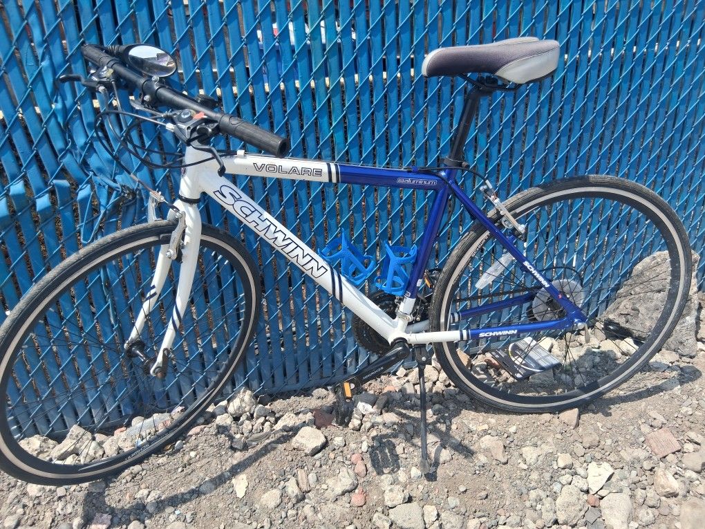 Schwinn Volare 1400