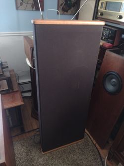 DCM Timeframe TF 700 Speakers
