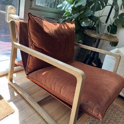 Stunning Accent Chair - Orange