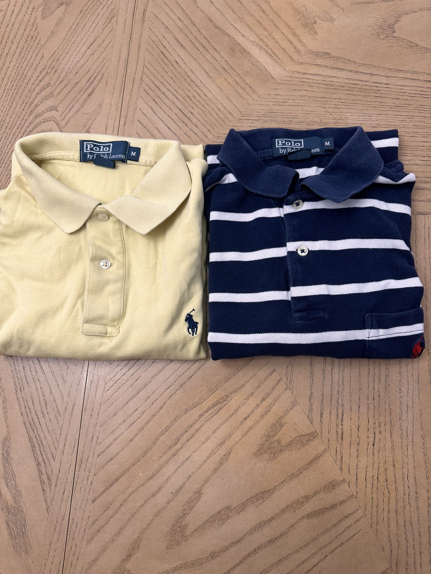 2 Ralph Lauren polo shirts  Size medium