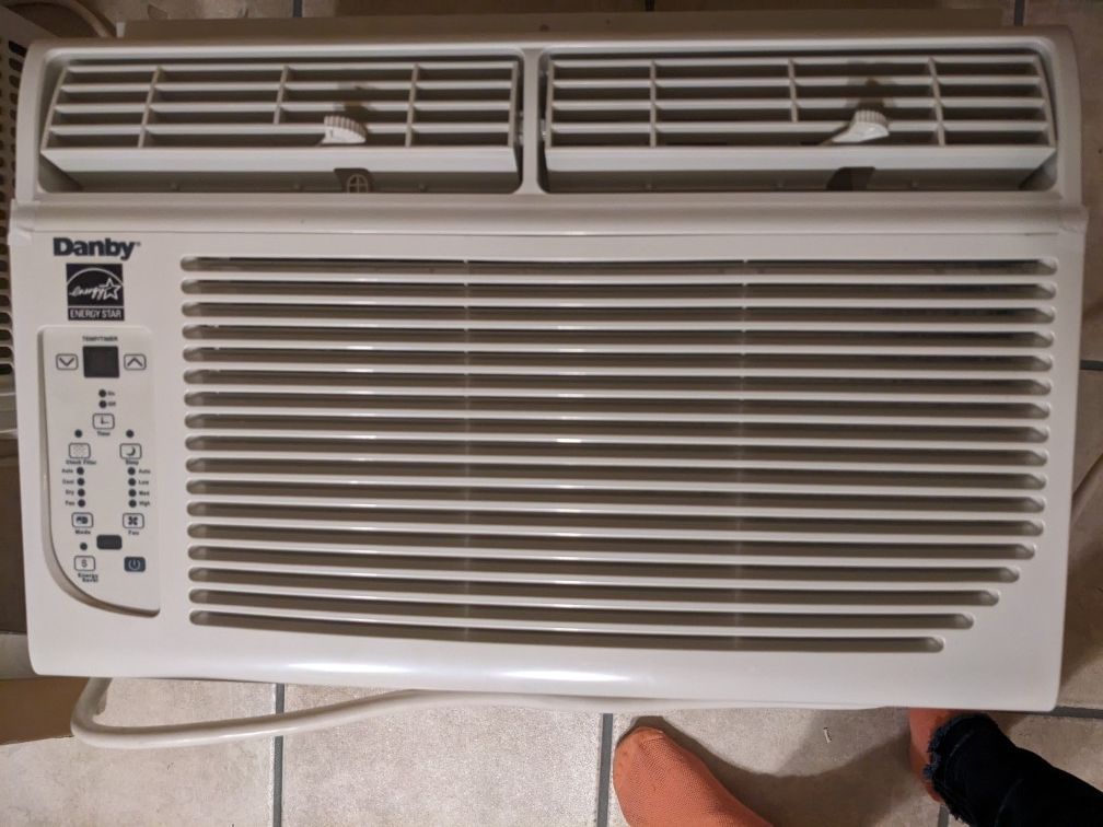Danby AC Unit - Like New