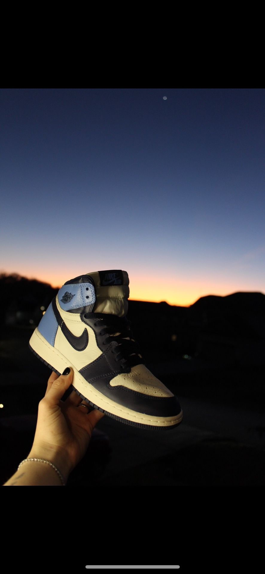 Jordan 1 Obsidian