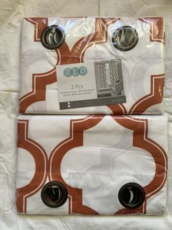 Curtains /Therma Light Sun Block, 2 Window Panels. Firm Price!