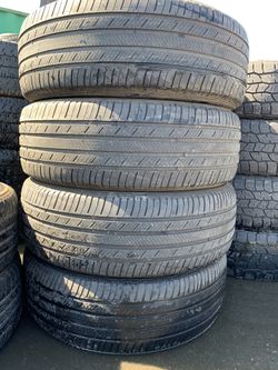 Good used set of 235-65-18 Michelin set for sale