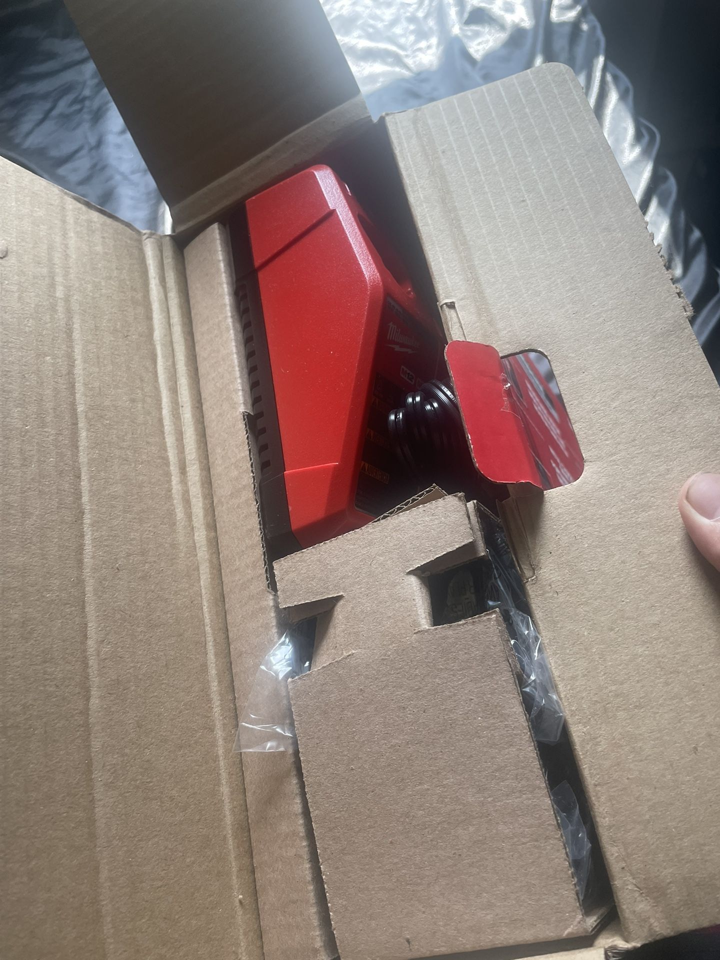 BRAND NEW Milwaukee M18 18V Lithium-lon Brushless Cordless Hammer Drill/Impact Combo Kit (2-Tool) with 2 Batteries, Charger and Bag
