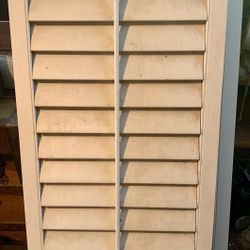 Plantation Blinds/Shutters Free 4 Panels