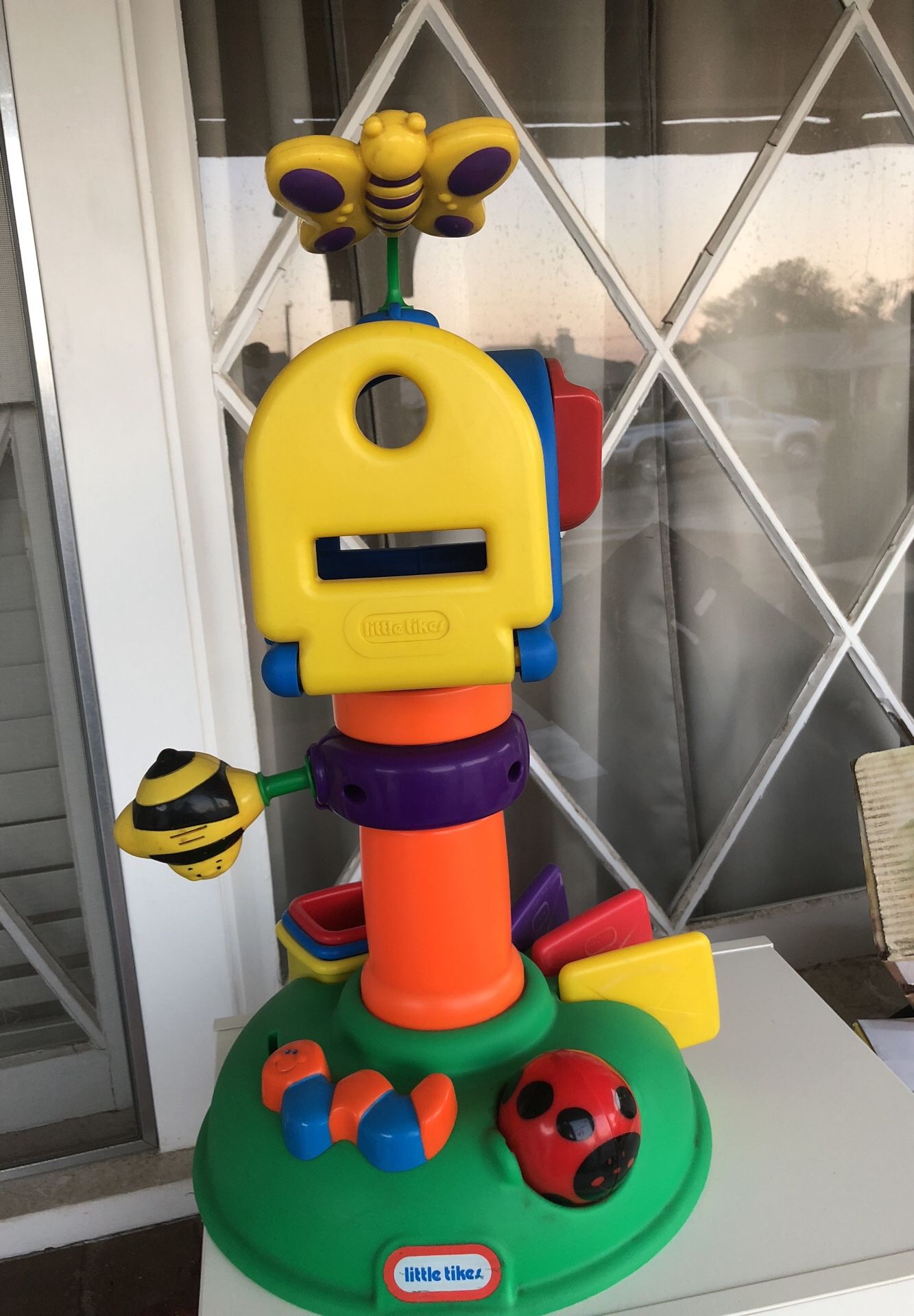 Little Tikes Busy Bee Mailbox