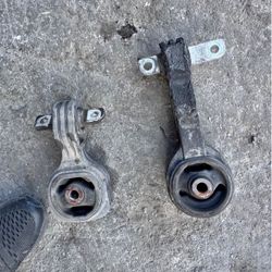 Parted Out 2006-2011 Honda civic motor mounts