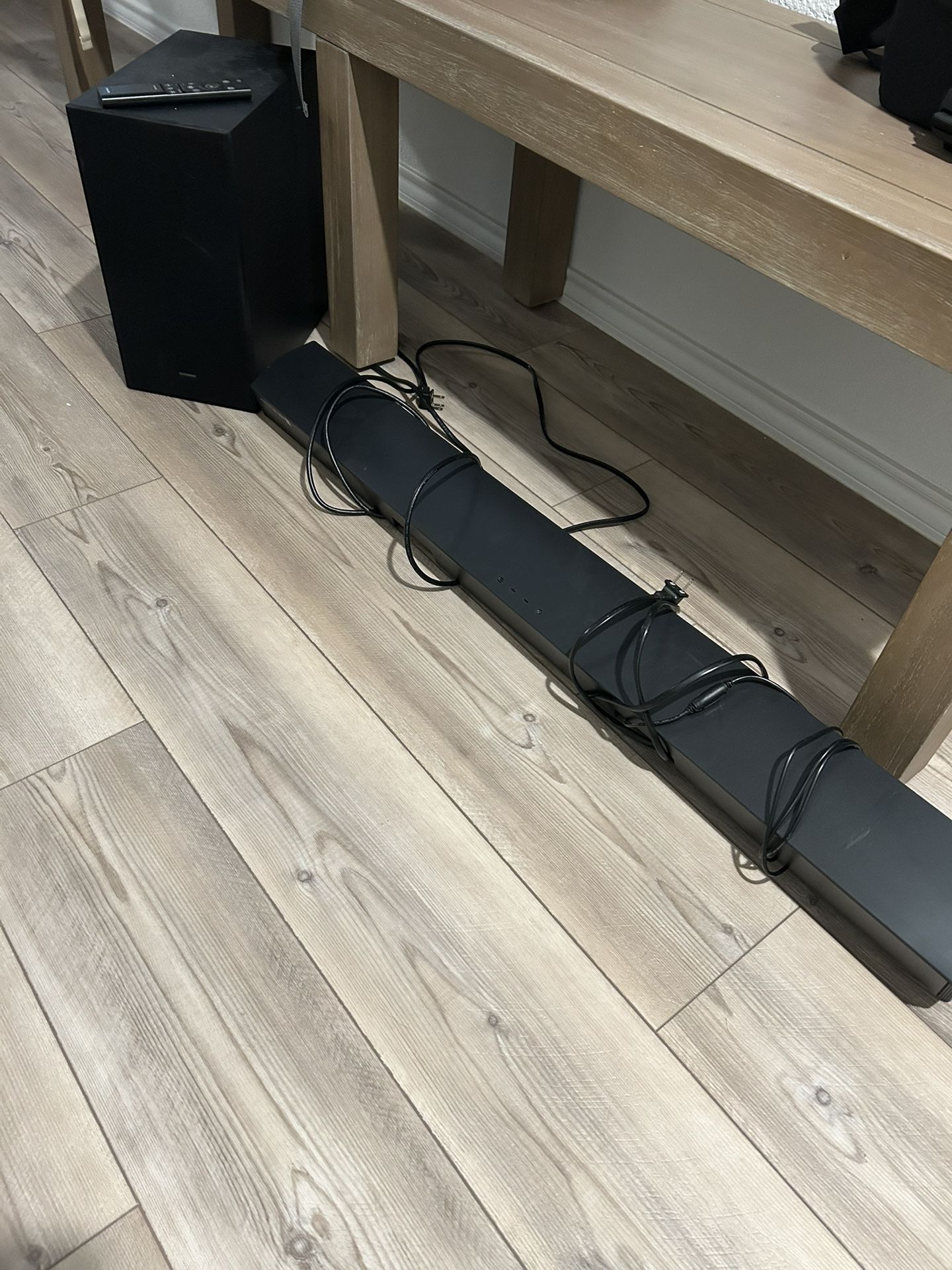 Samsung sound Bar (Like new Barely Used), Bought In 2024