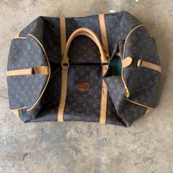VINTAGE LOUIS VUTTION DUFFLE 