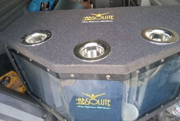 Dual 10" subwoofers