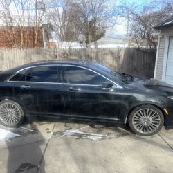 2014 Lincoln MKZ 