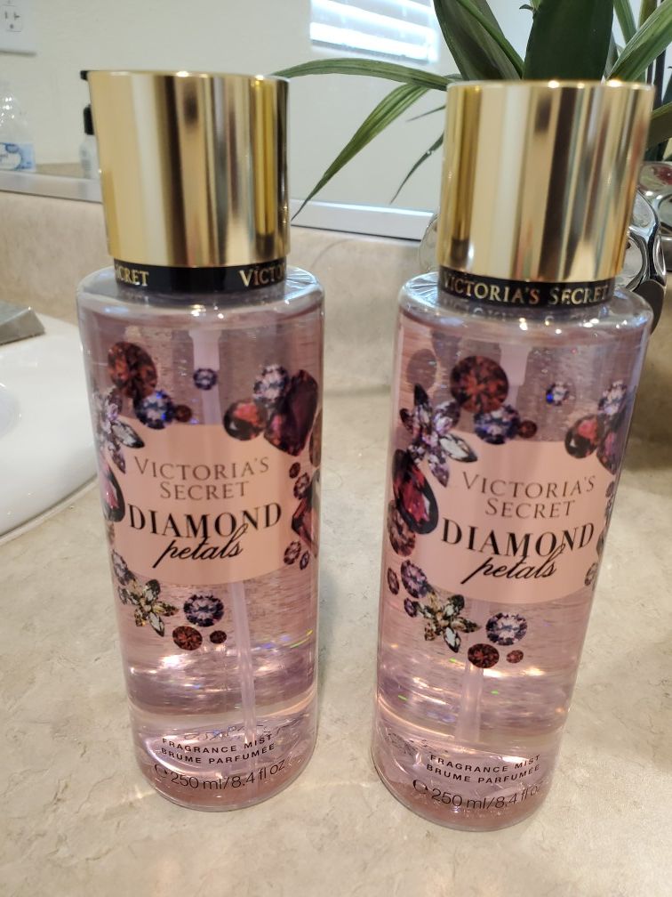 Victoria Secret Diamond Petals fragrance mist