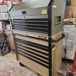 Husky 42 In Tool Box