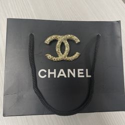 NEW BROACH 