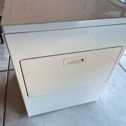 Whirlpool Electric Dryer