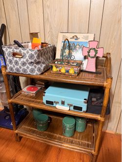 Wooden stand (items not included)