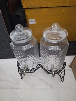 Punch glass container