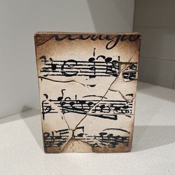 Sid Dickens Tile # T-10, Musical Notation