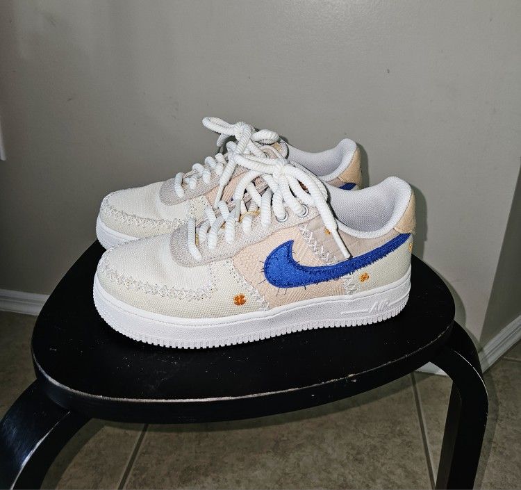 Woman's Nike Air Force LA Anniversary Edition