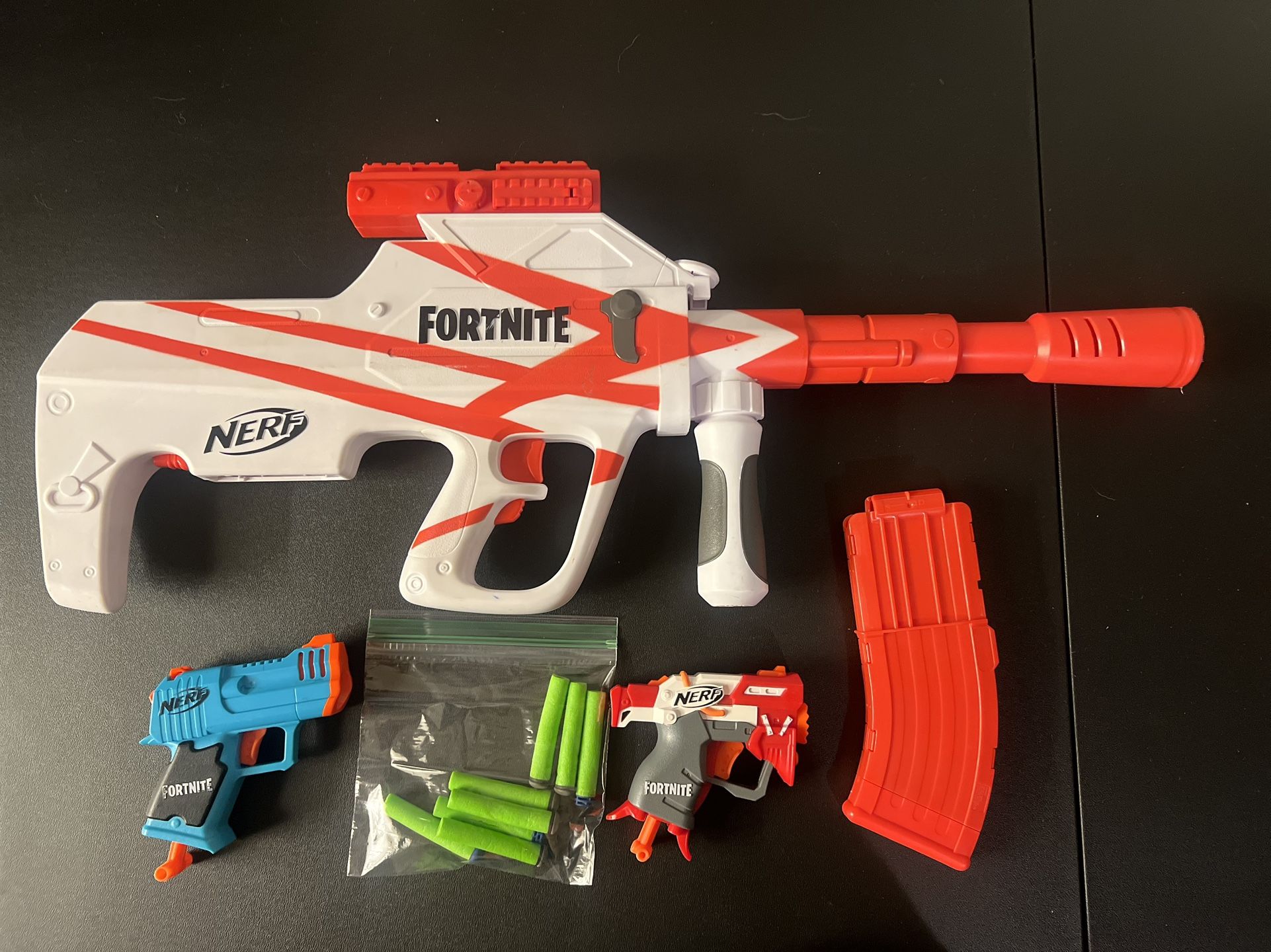 NERF Fortnite Theme Blaster With Scope Attachment, Clip & 2 Fortnite Micro Shots